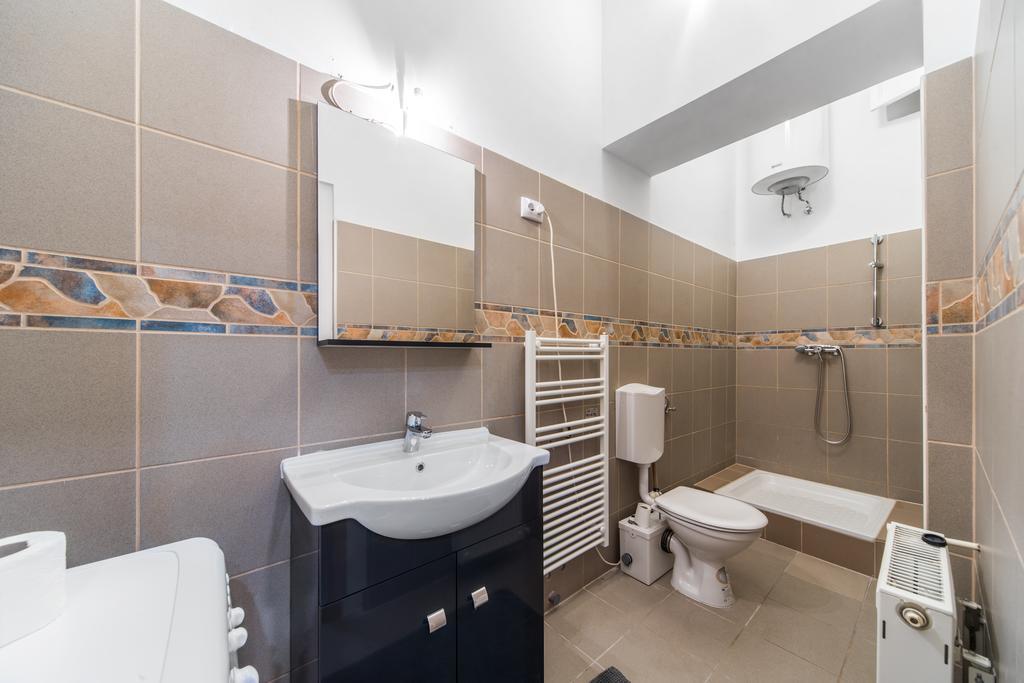 Anker Palace Apartment Budapest Exterior foto